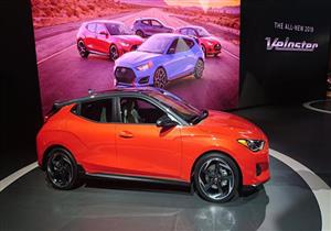 بالصور.. هيونداي تدشن سيارتها "Veloster" موديل 2019 في ديترويت