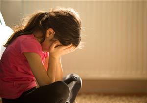 10 علامات تُنذر باكتئاب الطفل