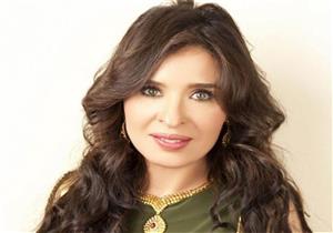 بالفيديو..دينا تبكي على الهواء لهذا السبب