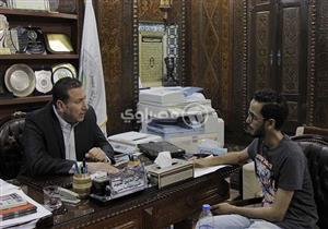 نقيب الصيادلة: الأطباء شاركوا في "مؤامرة" لتعطيل عمل اتحاد المهن الطبية (حوار)