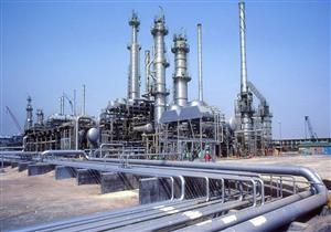 مصدران: السعودية تبحث مقترحًا لخفض إنتاج أوبك وحلفائها من النفط