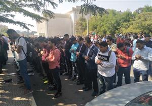 قيادات الأزهر يؤدون صلاة الغائب على روح طالب بكلية التربية