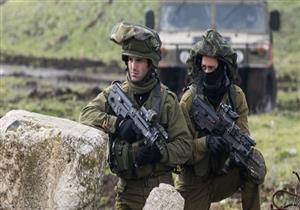 قوات الاحتلال تصيب عشرات الفلسطينيين وتعتقل طفلا في رام الله