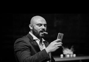 أحمد صلاح حسنى يعد الجمهور بمفاجأة كبيرة خلال أيام