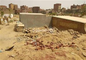 "الموضوع زاد على الحد".. برلماني مطالبًا بحصر المقابر المقامة على أراضي الدولة