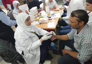 إقبال كبير من الركاب والعاملين بمطار القاهرة على مبادرة "فيروس سي"