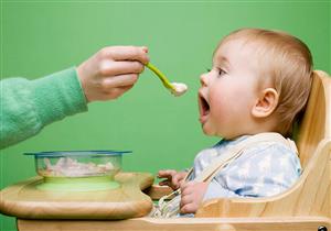نصائح ضرورية عند إدخال الغذاء التكميلي للطفل الرضيع