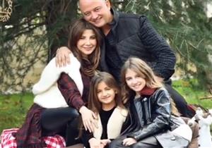 بالفيديو| نانسى عجرم تحتفل بالكريسماس وسط عائلتها 