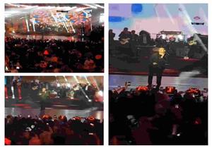 بالفيديو والصور.. عمرو دياب يشعل حفل شرم الشيخ بأغنيته "الليلة"