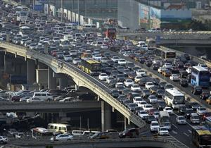 سنغافورة تتوقف عن إصدار تراخيص جديدة للسيارات والدراجات النارية بسبب الازدحام المروري 