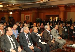 بمشاركة 220 باحثا.. رئيس جامعة أسوان يفتتح المؤتمر الأول لابتكارات هندسة الحاسبات