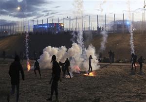 اصابة ١٧ شخصا بينهم ٤ بأعيرة نارية في اشتباكات بين مهاجرين بفرنسا