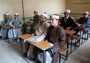 رئيس قطاع المعاهد الأزهرية: تسليم الكتب أول أيام "الترم الثاني"