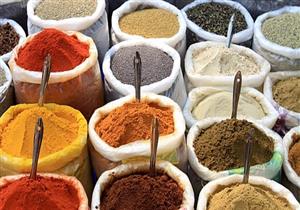 ارتفاع أسعار التوابل واستقرار البقوليات في سوهاج.. و"التموين" آخر من يعلم