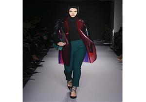 بالصور- "Lanvin" تستخدم "الحجاب" في إطلالاتها خلال أسبوع باريس للموضة