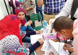 بالصور- الاتحاد المصري لطلاب الصيدلة ينظم حملة للتبرع بالدم
