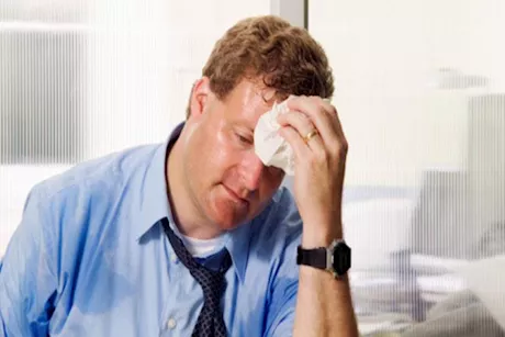 احذر من هذه الأطعمة - قد تزيد من رائحة تعرقك بالصيف