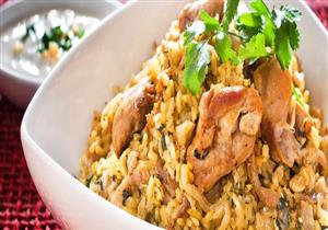 طريقة عمل الدجاج مع الأرز والخضار