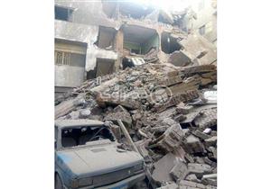 لقطات حية من موقع عقار إمبابة المنهار- فيديو