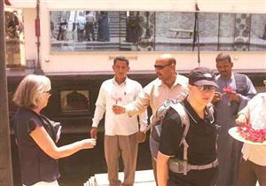 بالصور- وصول 59 سائح لزيارة " أبيدوس " الأثرية بسوهاج 