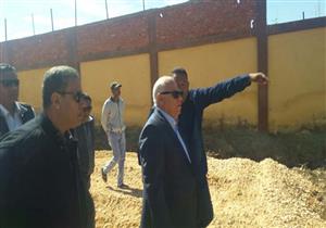 بالصور- محافظ بورسعيد: إنشاء خط جديد للصرف الصحي 