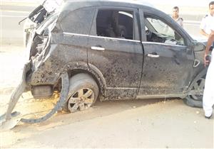 مصرع طالبة وصديقتها وإصابة شقيقها في انقلاب سيارتهم بالسويس