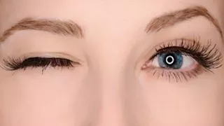 سر رفة العين.. السبب العلمي وراء الاعتقاد بقدوم الأحداث السلبية