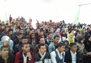 انطلاق فعاليات القافلة التعليمية لمراجعة مناهج الشهادة الثانوية والإعدادية في المنيا