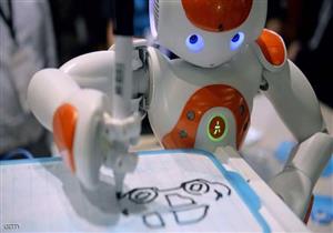 "فان جوخ الآلي".. "روبوت" يرسم لوحات بأكثر من 100 ألف دولار