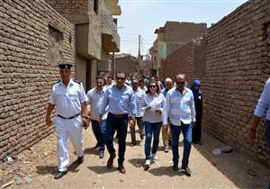 محافظ الأقصر يستجيب لمطالب أهالي "الغرز" ويوافق على تركيب 150 كشاف إنارة