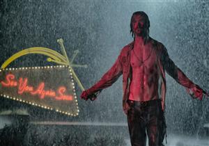 صور..كريس هيمسورث في كواليس فيلمه المنتظر "Bad Time at the El Royale" 