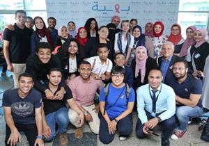 بالصور- بعد معاناة جدتها مع "السرطان".. هنا الزاهد تزور "بهية"