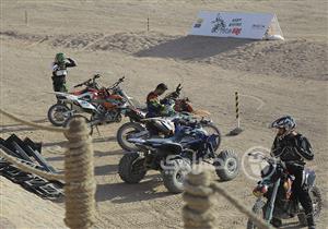 بالفيديو والصور.. تعرف على آخر استعدادات الجونة لبطولة الـ"Motocross" الدولية