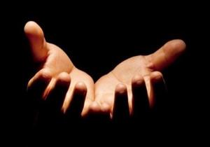 هل يجوز دعاء أم على ولدها "ربنا ياخدك ويريحنا منك" ولو عن غير قصد؟