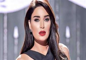 بالصور- إطلالة أنثوية لـ"سيرين عبد النور" بالأبيض ..وخبير موضة يعلق