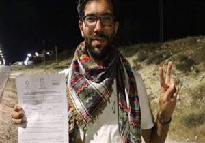 الرئيس عباس يمنح الناشط السويدي لادرا الجنسية الفلسطينية 