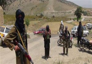 طالبان تسيطر على قاعدة عسكرية بأفغانستان وتقتل وتأسر العشرات