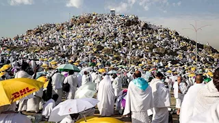 من عرفات.. دعاء مؤثر للشيخ خالد الجندي