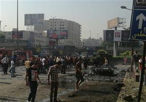 انفجار سيارة ملاكي بمطلع كوبري أكتوبر بالدقي. وتفحم ميكروباص