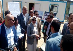 بالصور- وزيرة الصحة تتفقد أعمال تطوير مستشفى النصر في بورسعيد