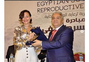 منة شلبي: "فخورة بالمشاركة في مبادرة حق مرضى السرطان في الإنجاب"