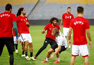 "بينزل يكمل التقسيمة".. هاني رمزي: دور سالجادو كان "مجهولا" مع المنتخب