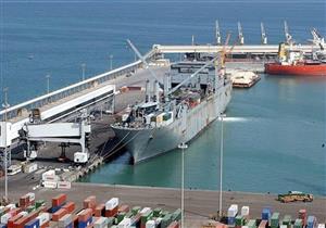 رئيس هيئة السلامة البحرية يتدخل لإنقاذ ميناء سفاجا البحري من حادثة