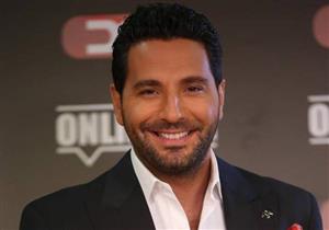 وسام بريدي ينشر صورة زوجته بعد ساعات من استقبال مولودهما الأول