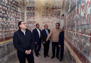 مدبولي يُوجّه بالانتهاء من ترميم هرم زوسر قبل يونيو المقبل- صور