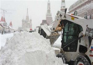 الثلوج تتسبب بغلق العديد من الطرقات بمدن الجزائر