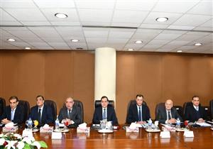    الملا: الصحراء الغربية تنتج 60% من البترول بمصر ولم تبح بأسرارها بعد