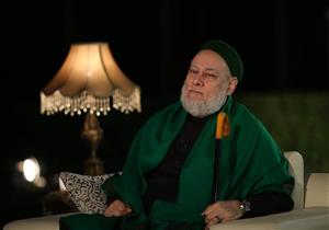  هكذا يكون الأدب مع الله.. جمعة: خير الدعاء ما يكون عبادة وليس طلبًا للدنيا