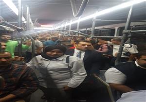  "مطار القاهرة": توفير أوتوبيسات لنقل الركاب والعاملين