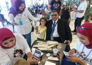 بالصور.. مطار أسوان الدولي يحتفل بـ"الهالوين" مع الزوار 